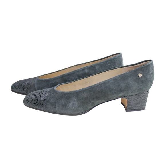 Etienne Aigner Britain Pumps Gray Suede Leather Slip On Square Toe 8.5N - Picture 1 of 5